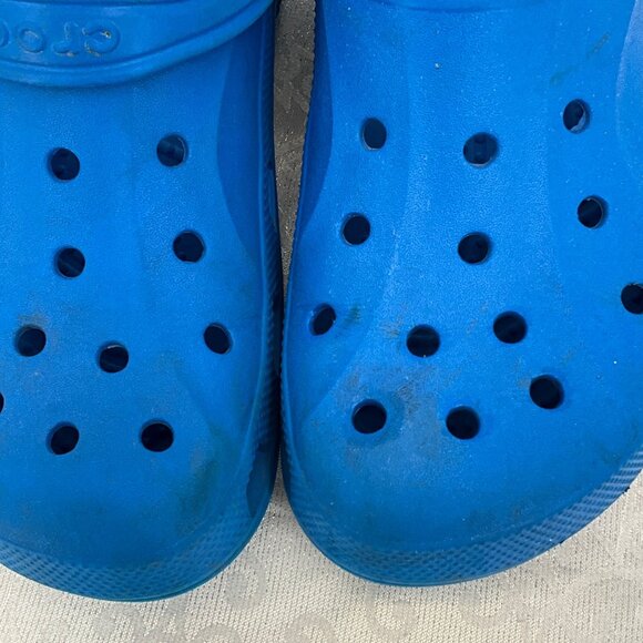 Crocs Blue Clogs Size M8/W10 Minor stains - Picture 2 of 7